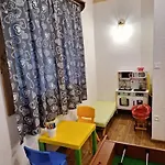 Do Zlatneho *