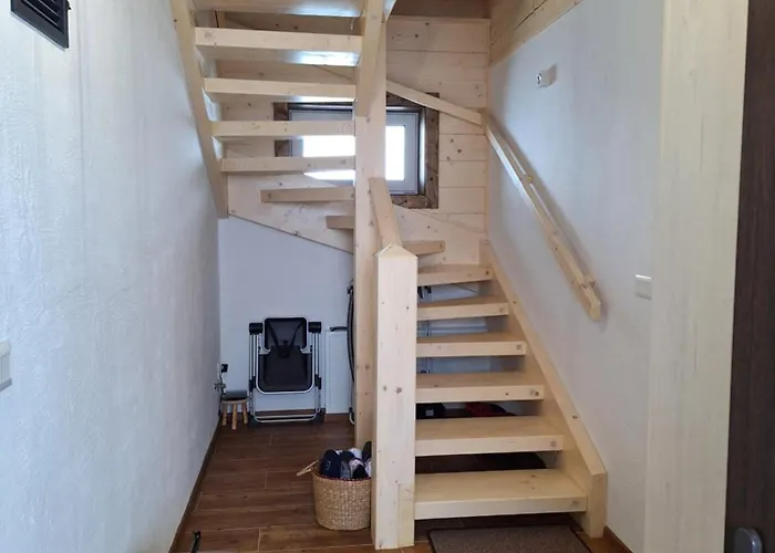 Do Zlatneho * Terchová